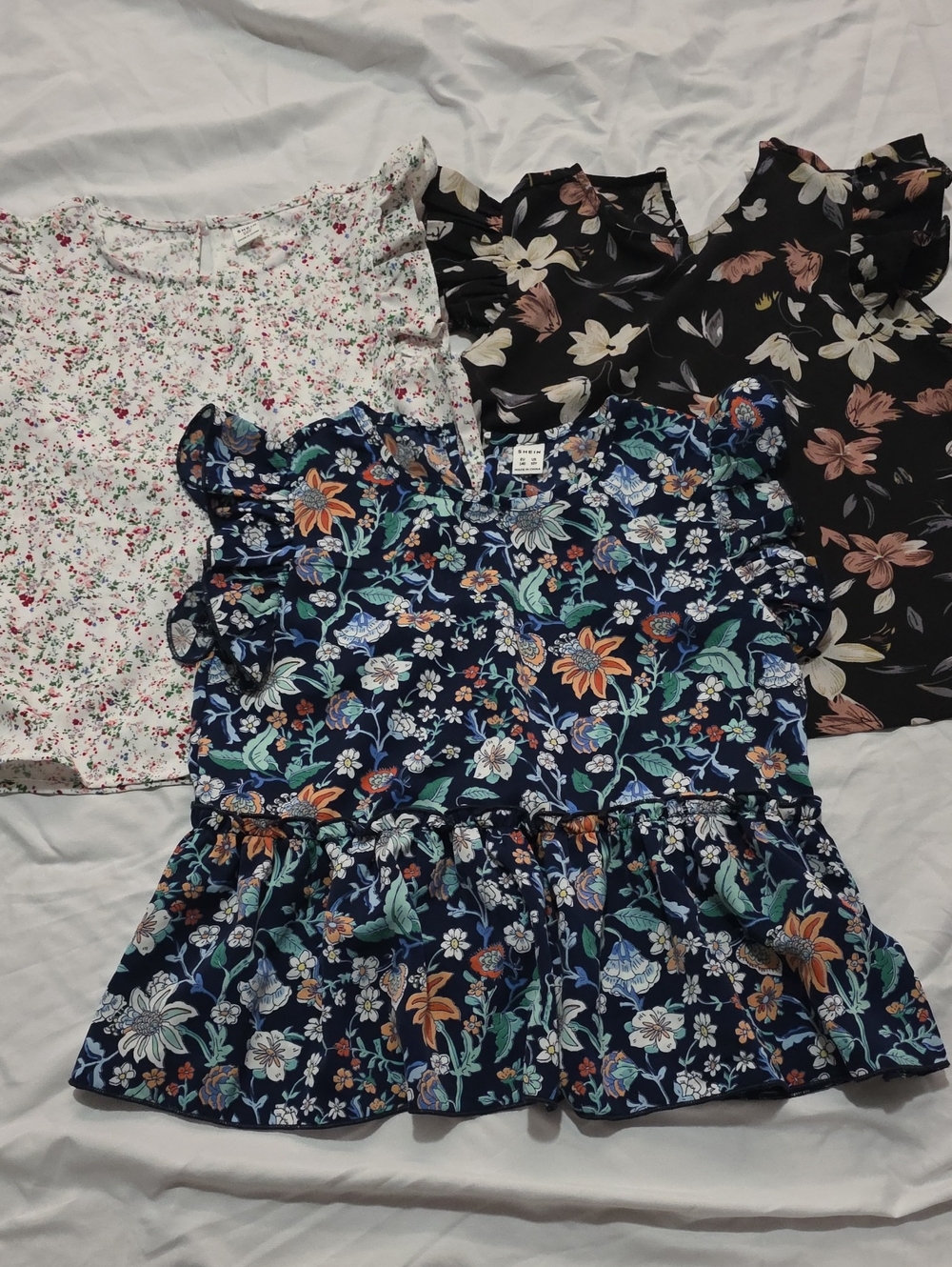 Kids Floral Flutter-Sleeve Tops